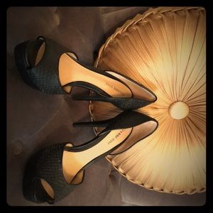 Heels, great conditon!